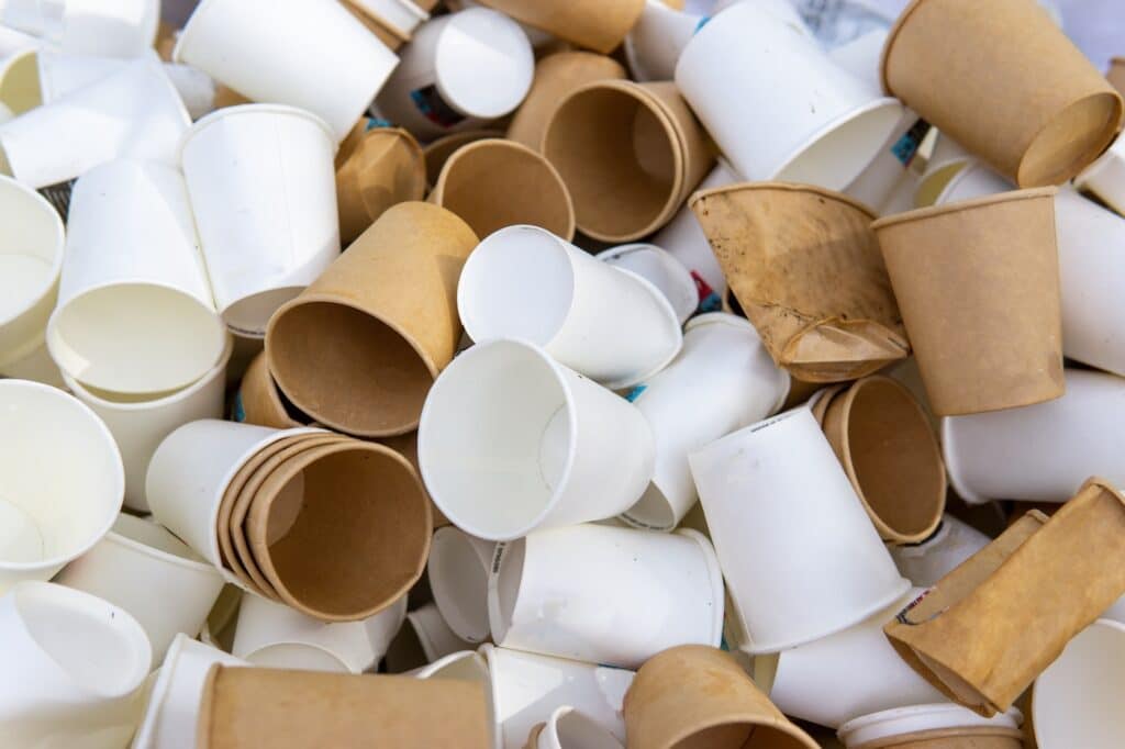 Gobelets plastique