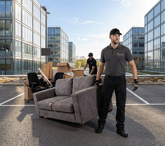 Enlèvement des encombrants des parkings pros